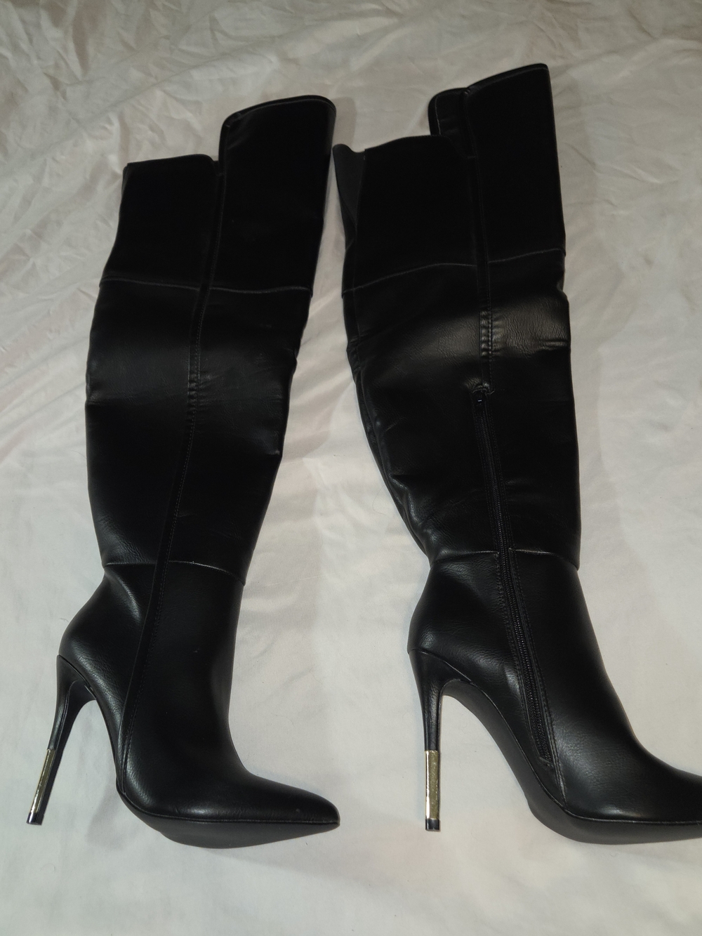 Shoedazzle Black Knee-High Stiletto Boots - Women's Fashion Boots